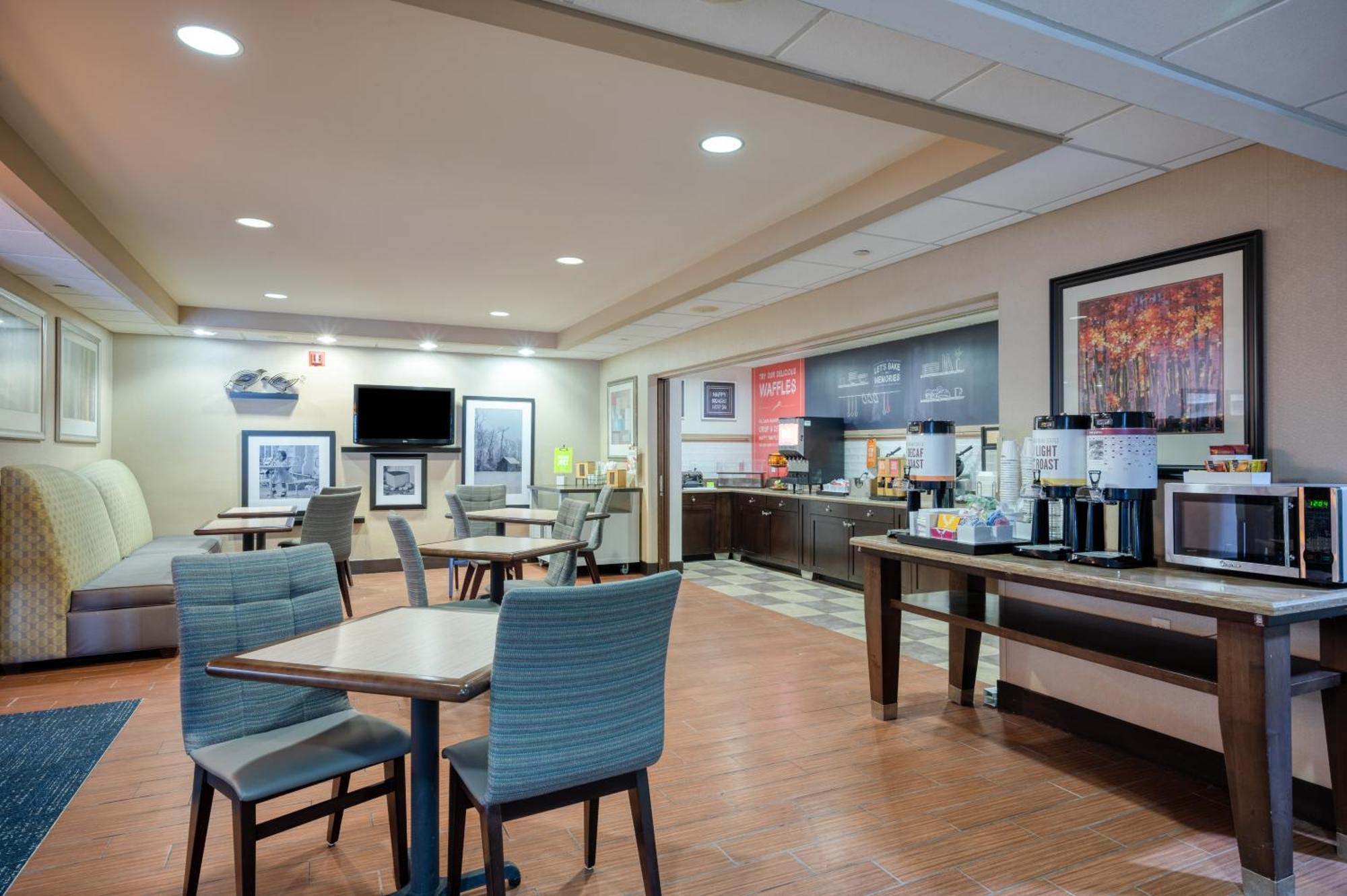 Hampton Inn Janesville Exterior foto